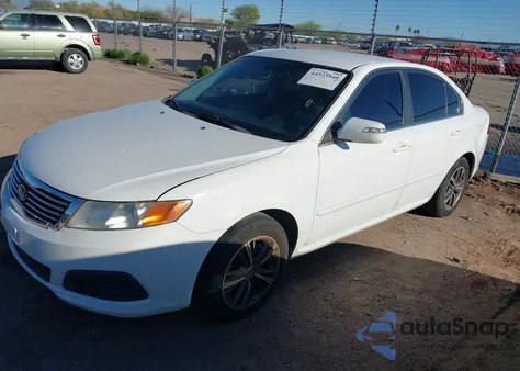 2009 Kia Optima Lx z USA, uszkodzony, nr VIN KNAGE228295307908